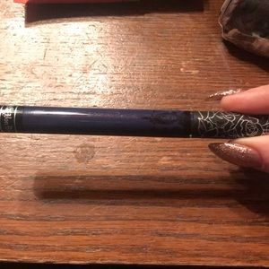 TWO!! Kat Von D Liquid Lipstick Echo & Damned